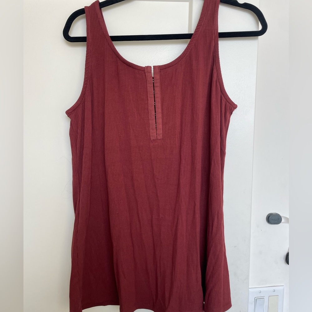 Torrid brick red rank top NWT